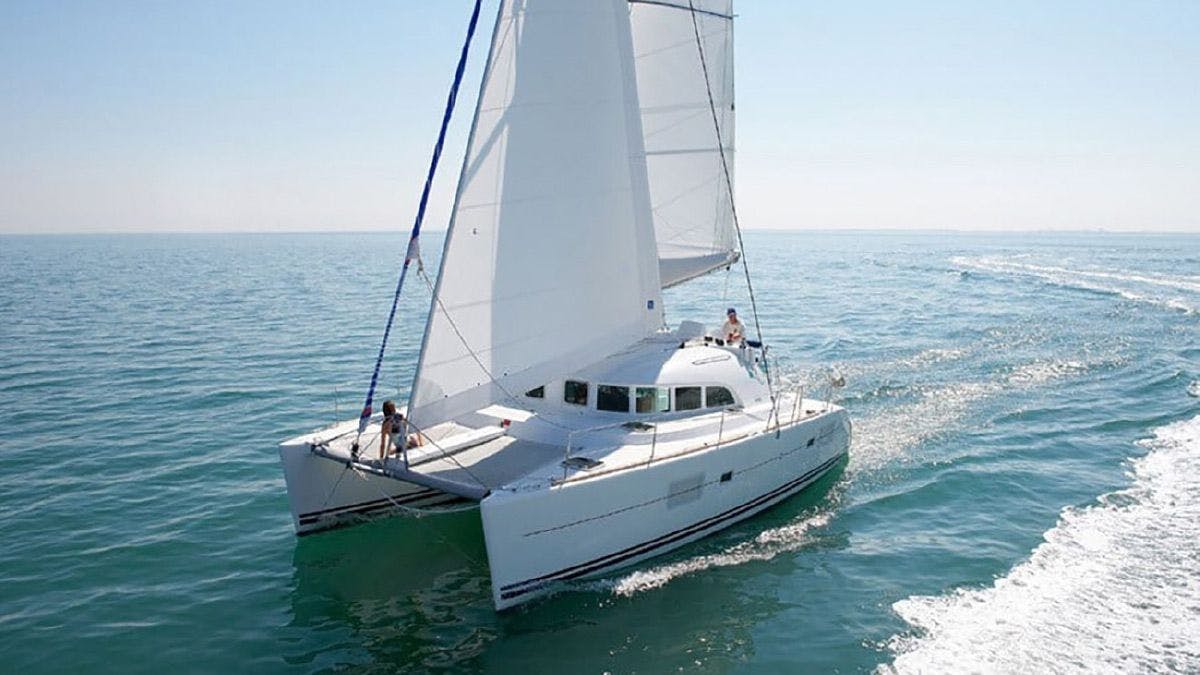 MedSailors Premier Catamaran sailing in Greece