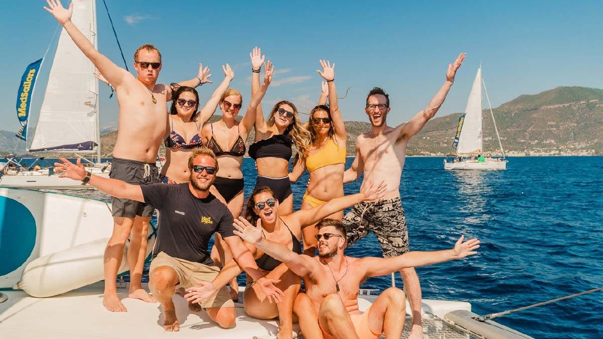 Group of people on a MedSailors yacht in Croatia