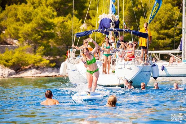 Sailing trip ideas to get you out of the office - Leave your job behind